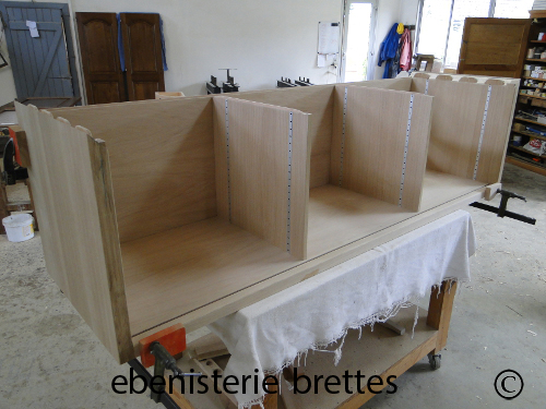 fabrication d'un meuble de télé en chêne moderne
